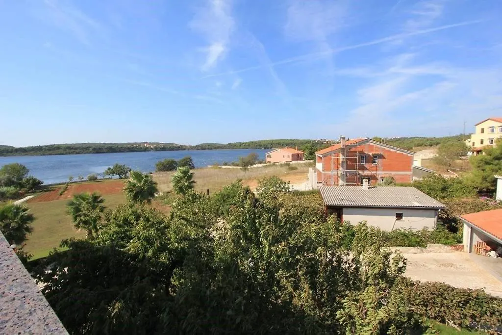 Guest house Apartments Anita Pomer