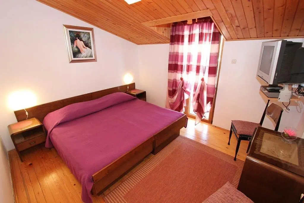 Apartments Anita Pomer