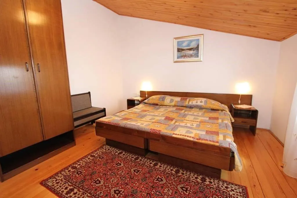 Apartments Anita Pomer Guest house