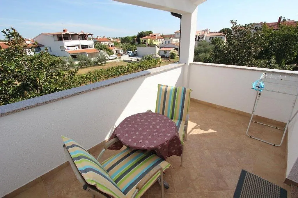 Apartments Anita Pomer Guest house