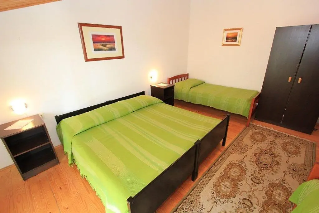 Apartments Anita Pomer Guest house