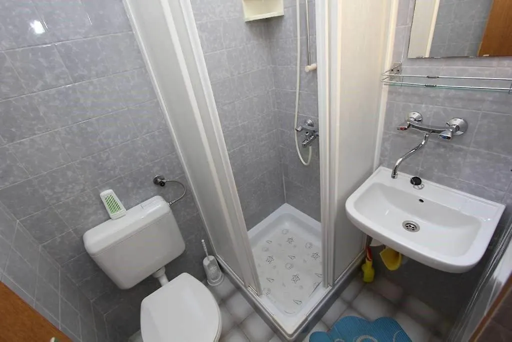 Guest house Apartments Anita Pomer